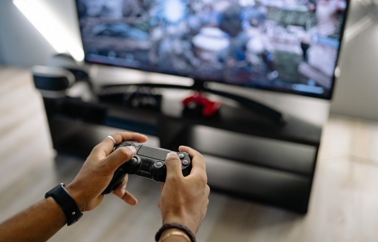 The Growing Popularity of Video Games in Canada
